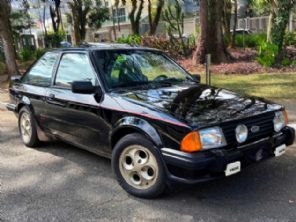 Ford Escort XR3 V6: um projeto diferente nas ruas